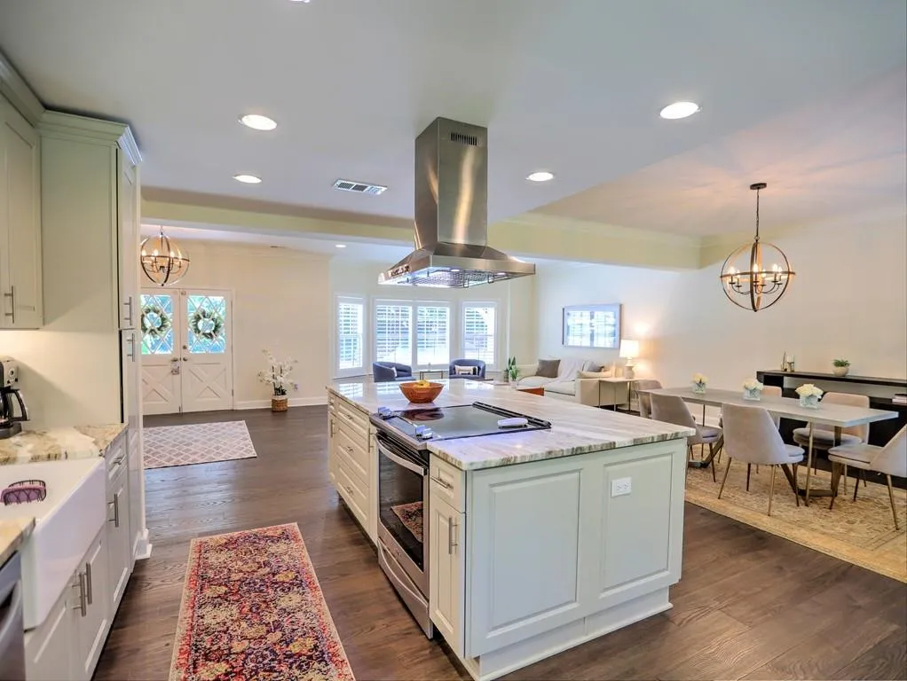 510 Dalrymple Road, Sandy Springs, Georgia 30328, 4 Bedrooms Bedrooms, ,2 BathroomsBathrooms,Residential,Sold,510 Dalrymple Road,6930806