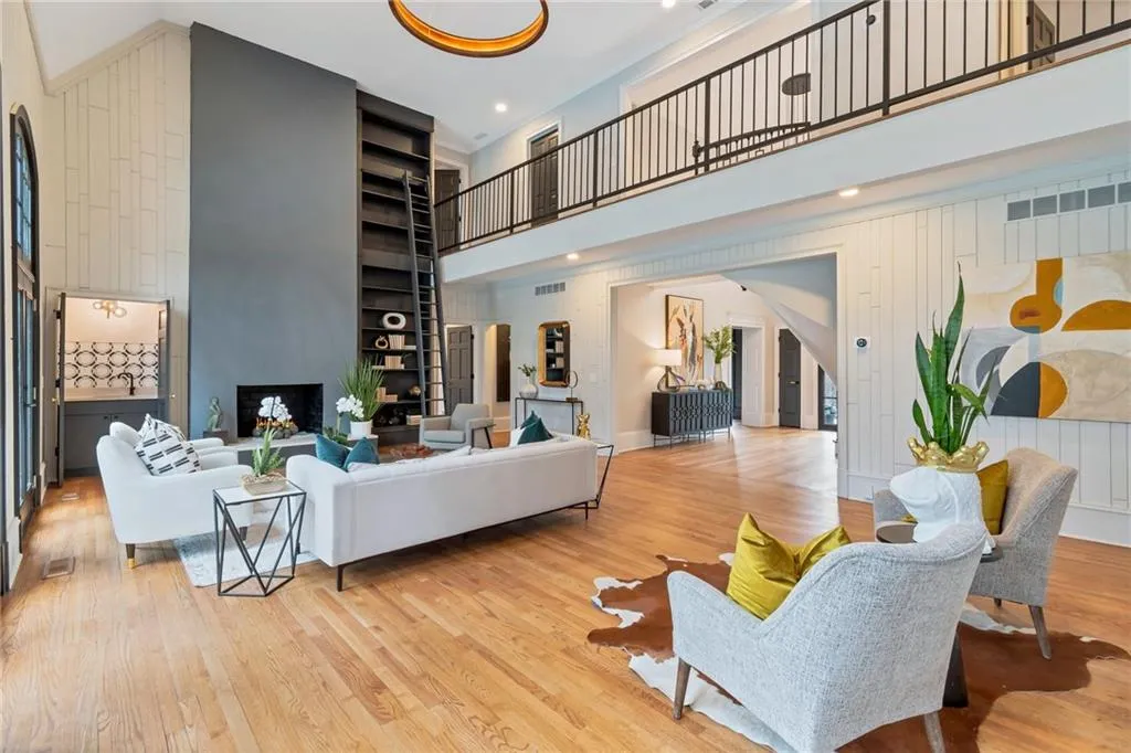 5330 N Powers Ferry Road N, Atlanta, Georgia 30327, 5 Bedrooms Bedrooms, ,5 BathroomsBathrooms,Residential,Sold,5330 N Powers Ferry Road N,7513577