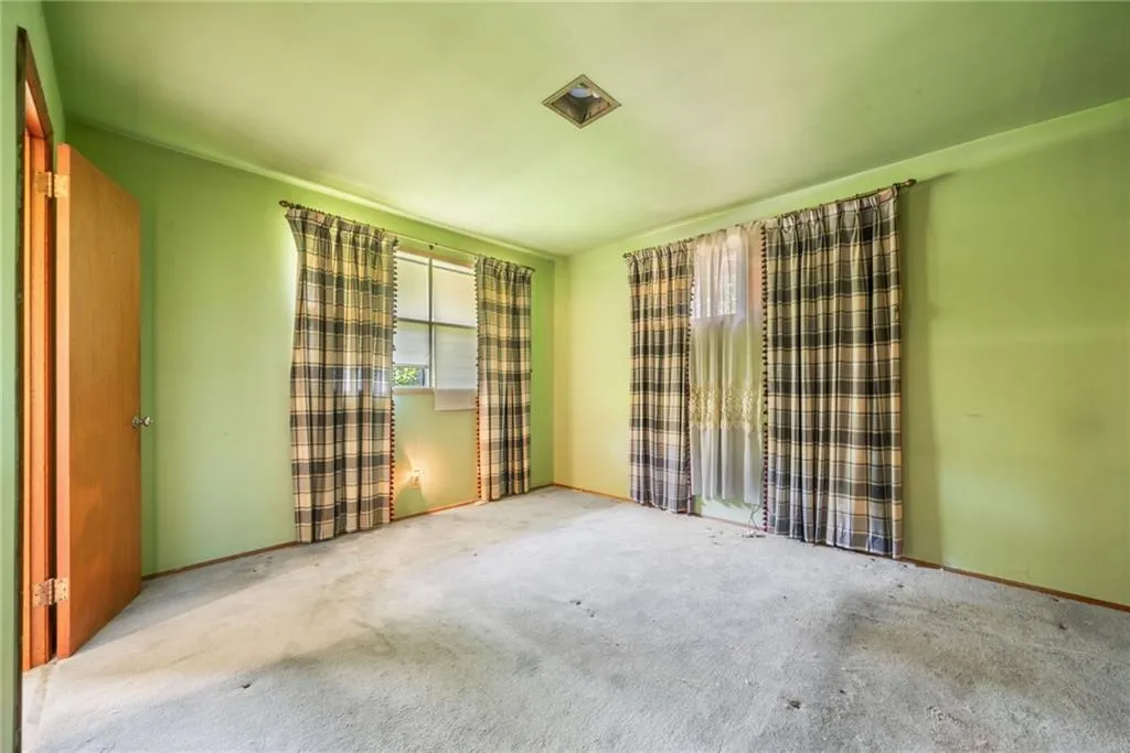 Spare room with carpet