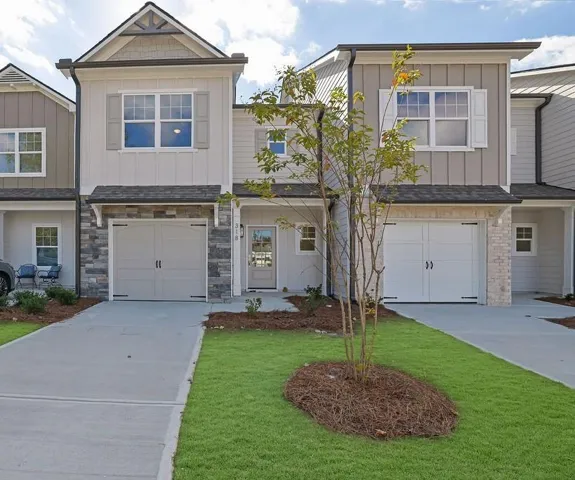 PHOTOS ARE OF ANOTHER TOWNHOME IN COMMUNITY SAME FLOOR PLAN