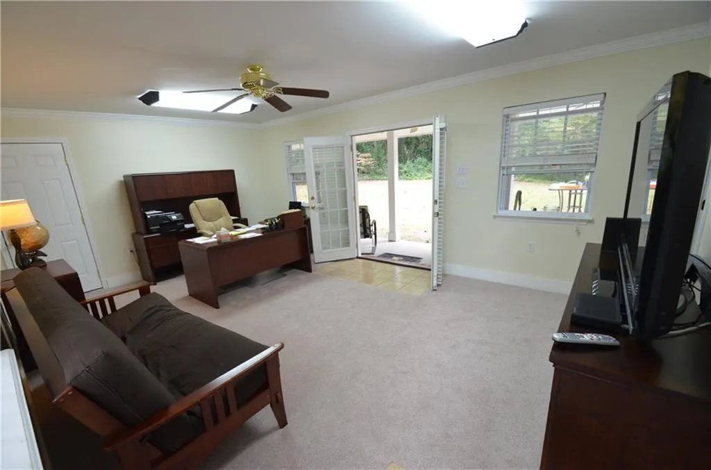 6830 Sunny Brook Lane, Sandy Springs, Georgia 30328, 4 Bedrooms Bedrooms, ,3 BathroomsBathrooms,Residential,Sold,6830 Sunny Brook Lane,5763716