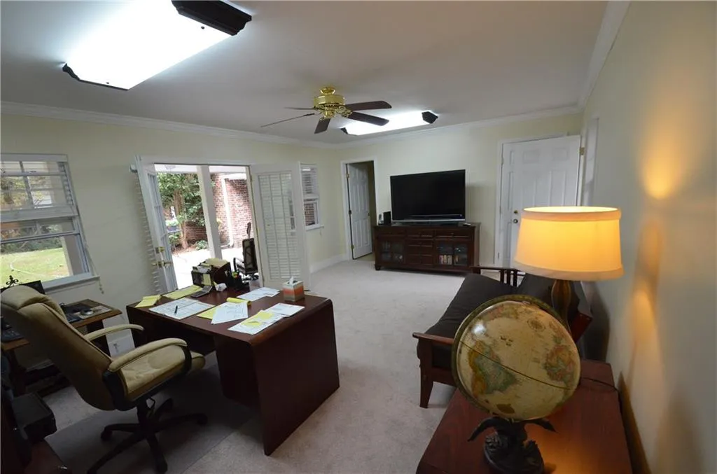 6830 Sunny Brook Lane, Sandy Springs, Georgia 30328, 4 Bedrooms Bedrooms, ,3 BathroomsBathrooms,Residential,Sold,6830 Sunny Brook Lane,5763716