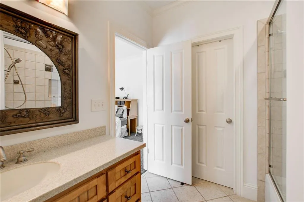 860 Glengate Place, Sandy Springs, Georgia 30328, 6 Bedrooms Bedrooms, ,6 BathroomsBathrooms,Residential,Sold,860 Glengate Place,7260045