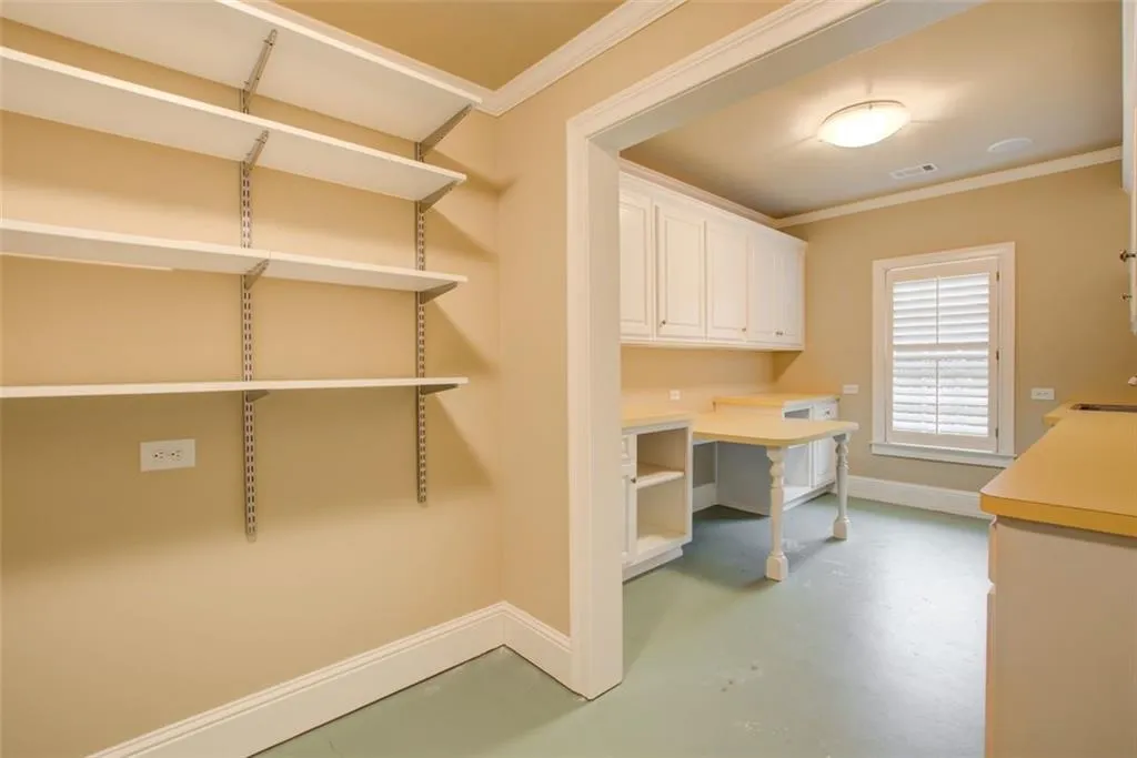 860 Glengate Place, Sandy Springs, Georgia 30328, 6 Bedrooms Bedrooms, ,6 BathroomsBathrooms,Residential,Sold,860 Glengate Place,7260045