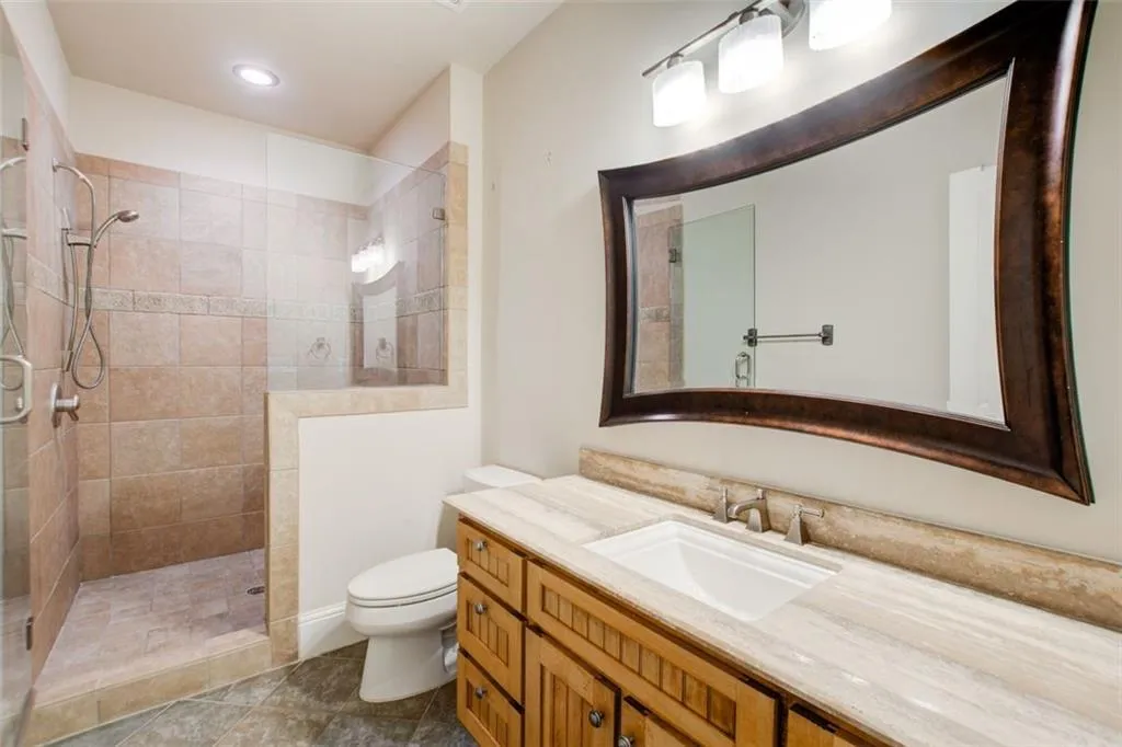 860 Glengate Place, Sandy Springs, Georgia 30328, 6 Bedrooms Bedrooms, ,6 BathroomsBathrooms,Residential,Sold,860 Glengate Place,7260045