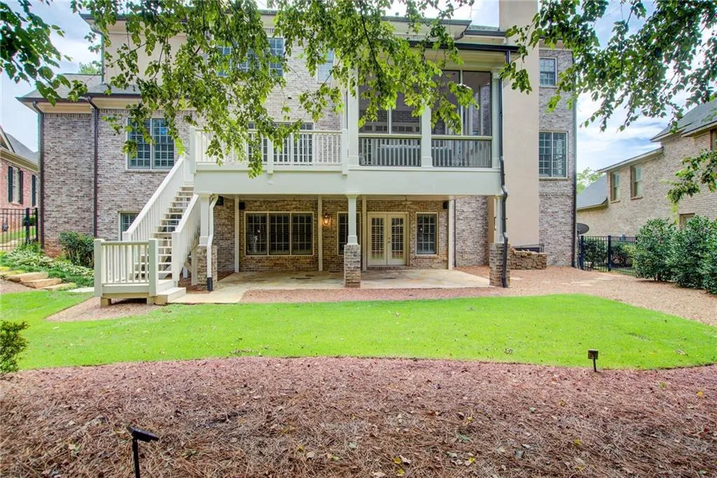 860 Glengate Place, Sandy Springs, Georgia 30328, 6 Bedrooms Bedrooms, ,6 BathroomsBathrooms,Residential,Sold,860 Glengate Place,7260045