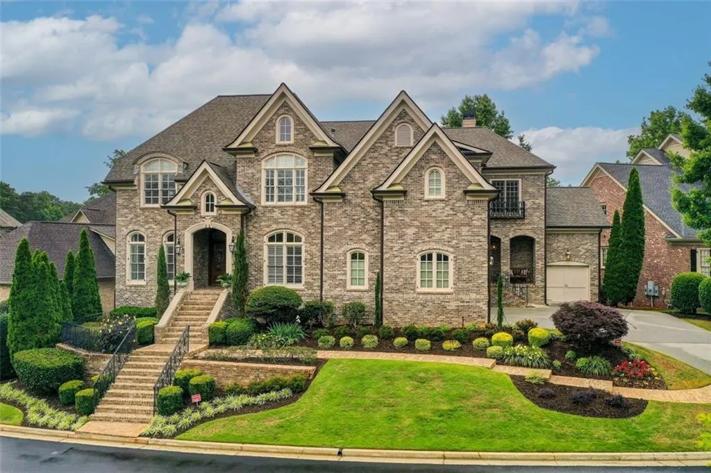 860 Glengate Place, Sandy Springs, Georgia 30328, 6 Bedrooms Bedrooms, ,6 BathroomsBathrooms,Residential,Sold,860 Glengate Place,7260045