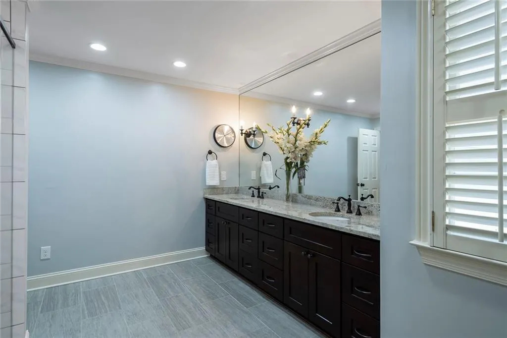 450 Tavern Circle, Atlanta, Georgia 30350, 5 Bedrooms Bedrooms, ,4 BathroomsBathrooms,Residential,Sold,450 Tavern Circle,6798831