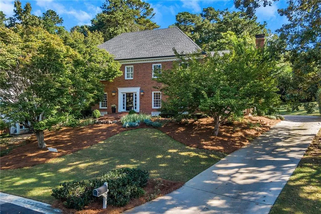 450 Tavern Circle, Atlanta, Georgia 30350, 5 Bedrooms Bedrooms, ,4 BathroomsBathrooms,Residential,Sold,450 Tavern Circle,6798831