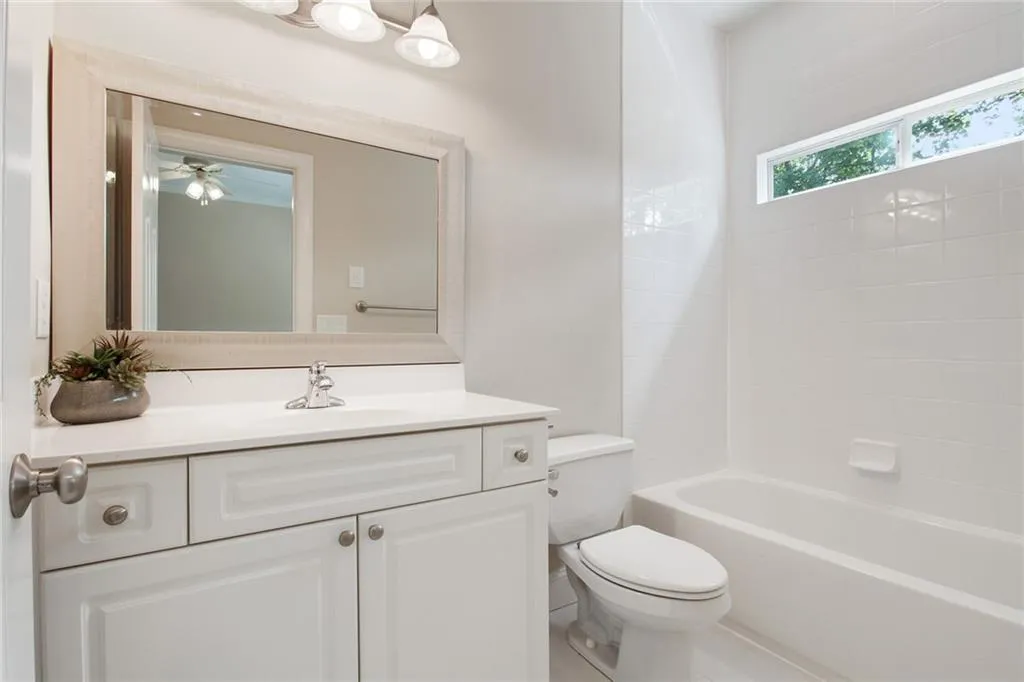 29 Cliftwood Drive Ne, Sandy Springs, Georgia 30328, 5 Bedrooms Bedrooms, ,6 BathroomsBathrooms,Residential,Sold,29 Cliftwood Drive Ne,6944216