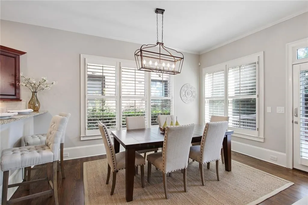 29 Cliftwood Drive Ne, Sandy Springs, Georgia 30328, 5 Bedrooms Bedrooms, ,6 BathroomsBathrooms,Residential,Sold,29 Cliftwood Drive Ne,6944216