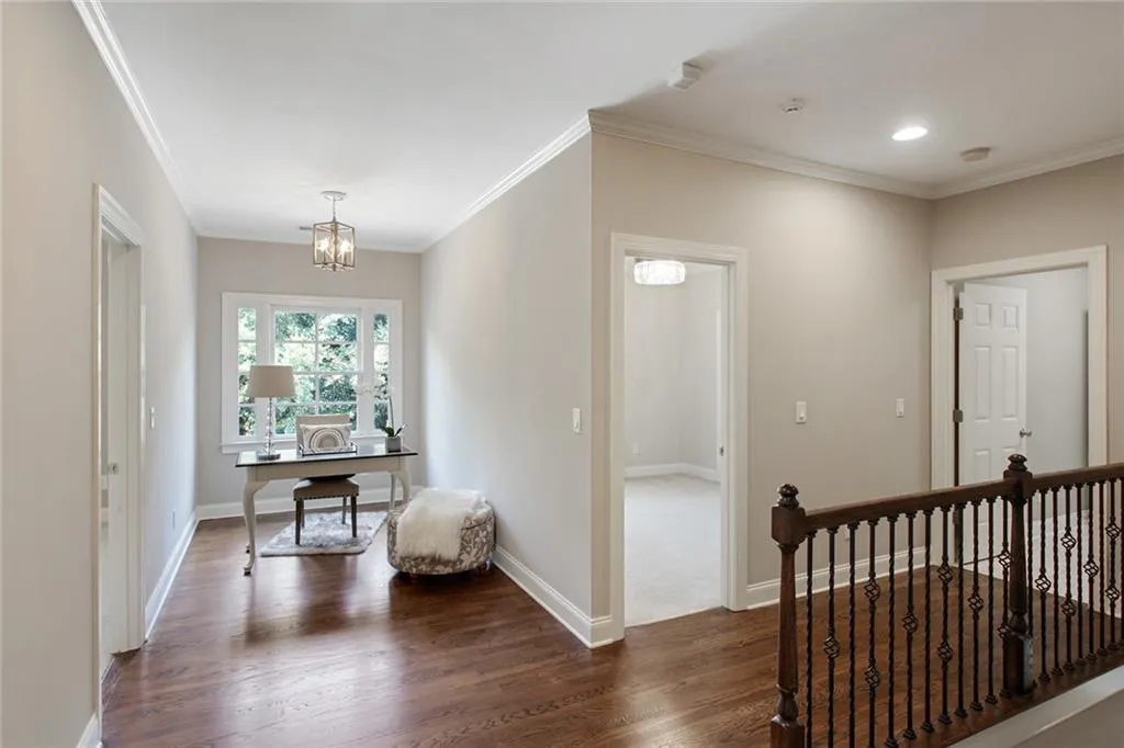 29 Cliftwood Drive Ne, Sandy Springs, Georgia 30328, 5 Bedrooms Bedrooms, ,6 BathroomsBathrooms,Residential,Sold,29 Cliftwood Drive Ne,6944216