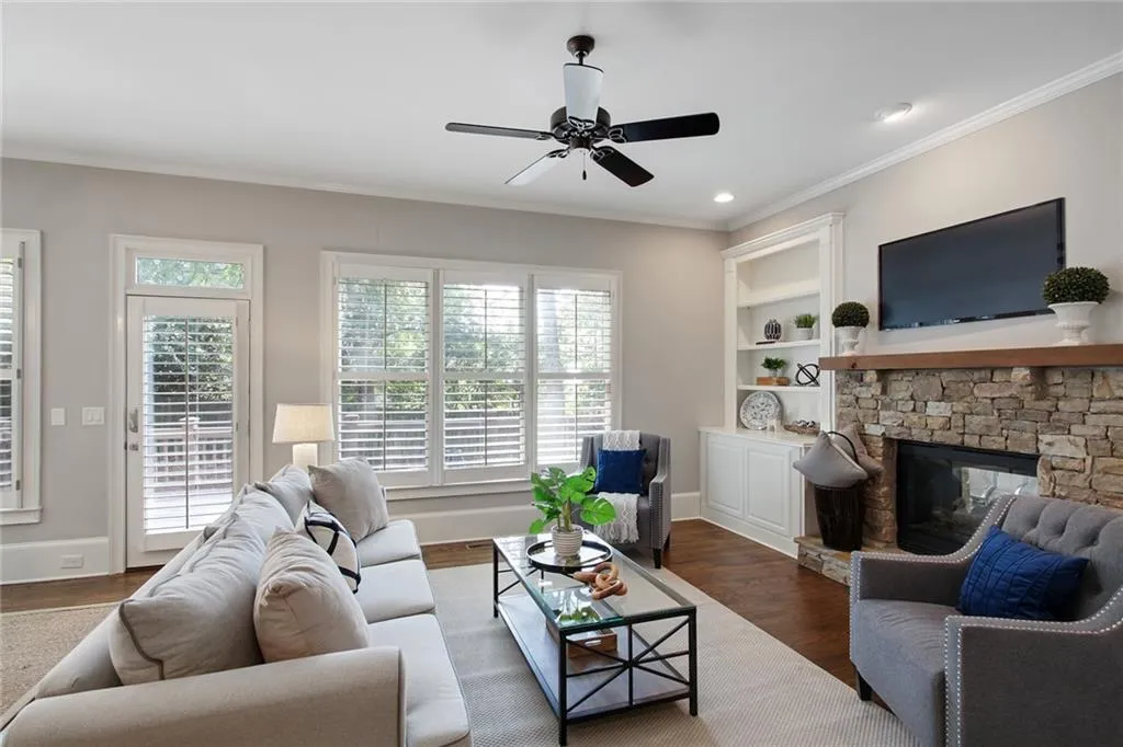 29 Cliftwood Drive Ne, Sandy Springs, Georgia 30328, 5 Bedrooms Bedrooms, ,6 BathroomsBathrooms,Residential,Sold,29 Cliftwood Drive Ne,6944216