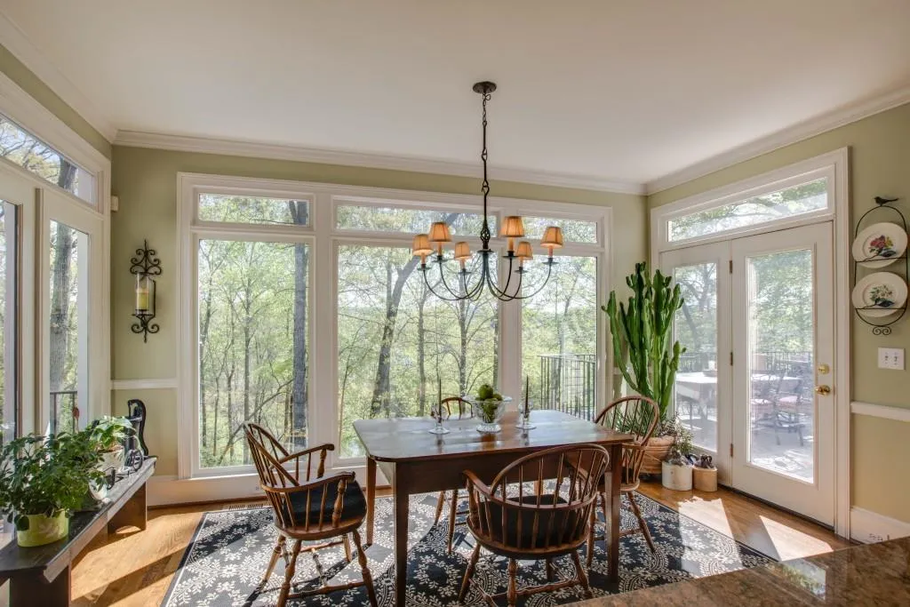 8215 Habersham Waters Road, Atlanta, Georgia 30350, 5 Bedrooms Bedrooms, ,4 BathroomsBathrooms,Residential,Sold,8215 Habersham Waters Road,5892209