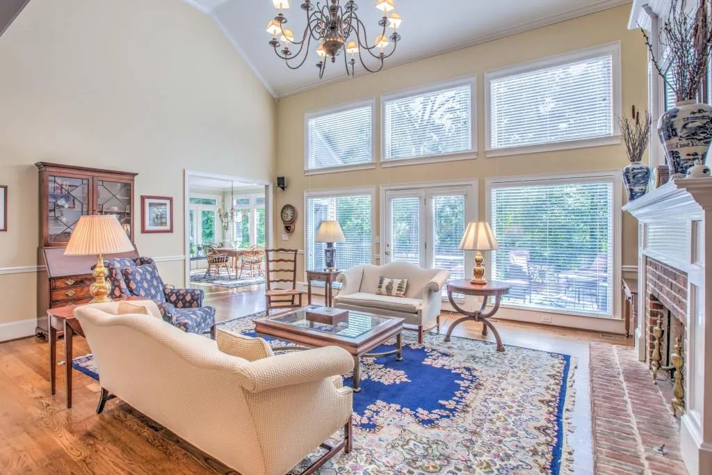 8215 Habersham Waters Road, Atlanta, Georgia 30350, 5 Bedrooms Bedrooms, ,4 BathroomsBathrooms,Residential,Sold,8215 Habersham Waters Road,5892209