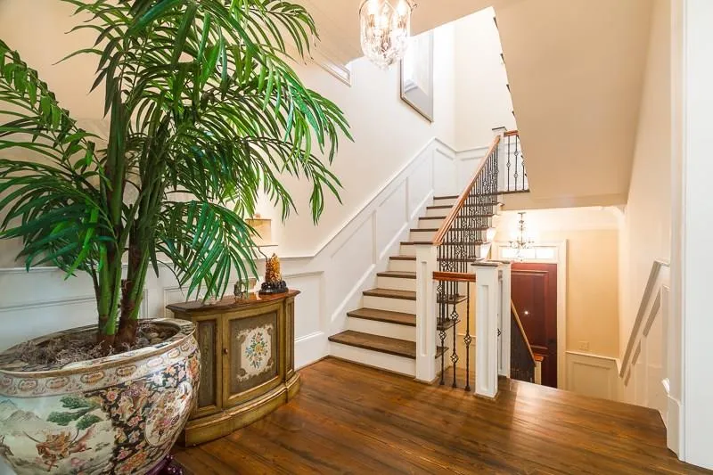 3305 Se Paces Ferry Avenue Se, Atlanta, Georgia 30339, 4 Bedrooms Bedrooms, ,4 BathroomsBathrooms,Residential,Sold,3305 Se Paces Ferry Avenue Se,5773179
