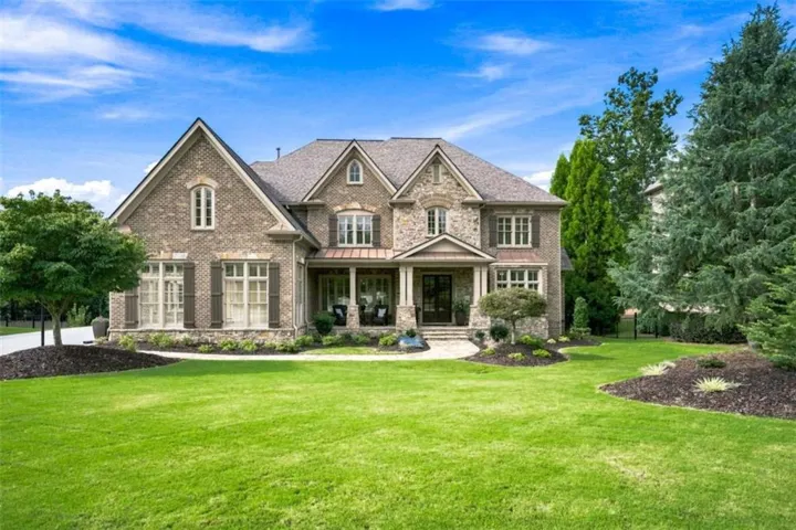 1815 Turnberry Avenue, Suwanee, Georgia 30024