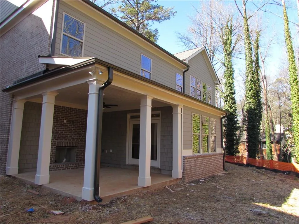 6421 Wright Road, Sandy Springs, Georgia 30328, 4 Bedrooms Bedrooms, ,3 BathroomsBathrooms,Residential,Sold,6421 Wright Road,5627130