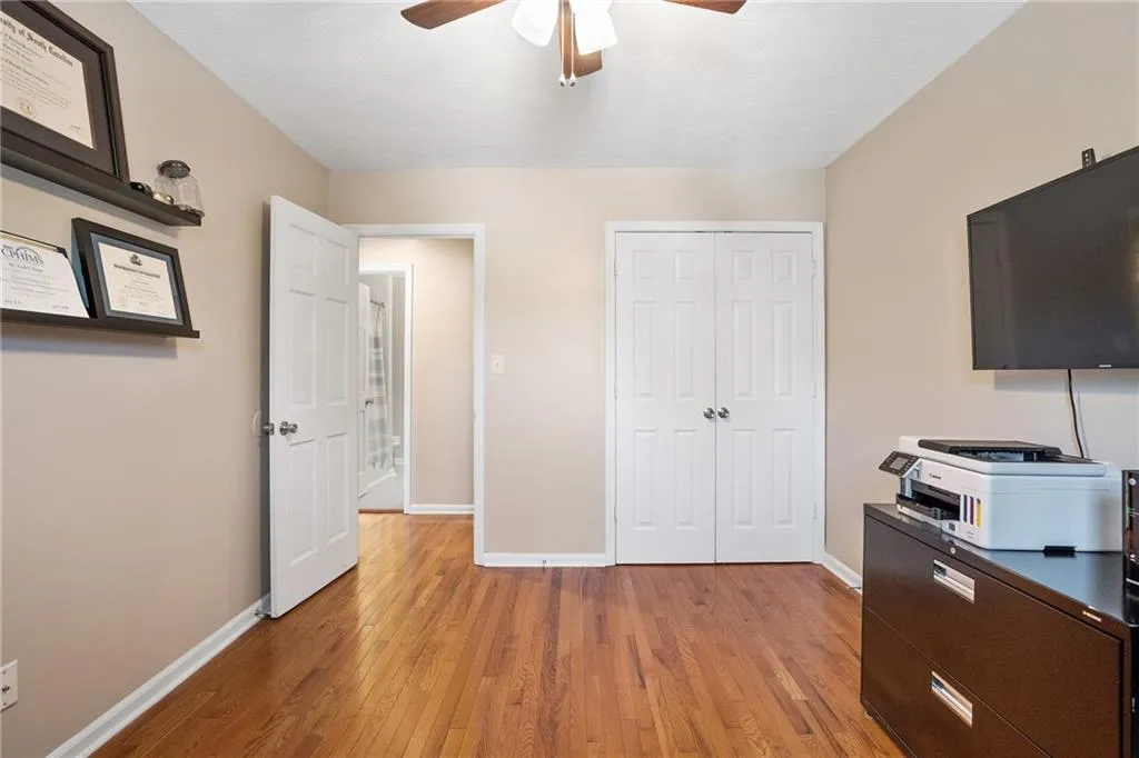 8701 Dunwoody Place Unit F, Sandy Springs, Georgia 30350, 3 Bedrooms Bedrooms, ,2 BathroomsBathrooms,Residential,Sold,8701 Dunwoody Place Unit F,7210269