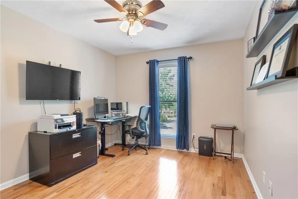 8701 Dunwoody Place Unit F, Sandy Springs, Georgia 30350, 3 Bedrooms Bedrooms, ,2 BathroomsBathrooms,Residential,Sold,8701 Dunwoody Place Unit F,7210269