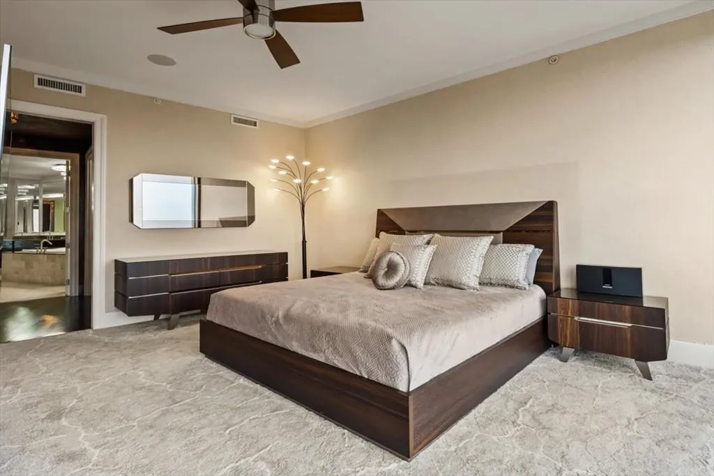 3344 Peachtree Road Ne Unit 3405, Atlanta, Georgia 30326, 2 Bedrooms Bedrooms, ,2 BathroomsBathrooms,Residential,For Sale,3344 Peachtree Road Ne Unit 3405,7588249