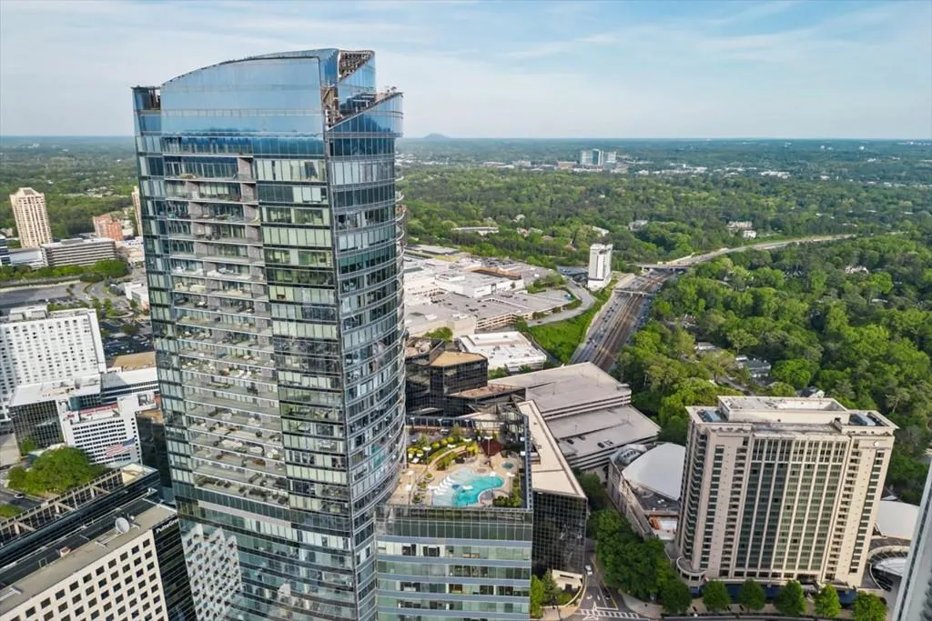 3344 Peachtree Road Ne Unit 3405, Atlanta, Georgia 30326, 2 Bedrooms Bedrooms, ,2 BathroomsBathrooms,Residential,For Sale,3344 Peachtree Road Ne Unit 3405,7588249