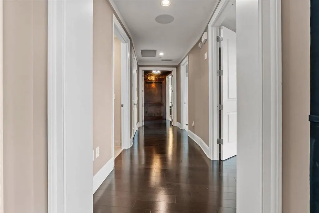 3344 Peachtree Road Ne Unit 3405, Atlanta, Georgia 30326, 2 Bedrooms Bedrooms, ,2 BathroomsBathrooms,Residential,For Sale,3344 Peachtree Road Ne Unit 3405,7588249