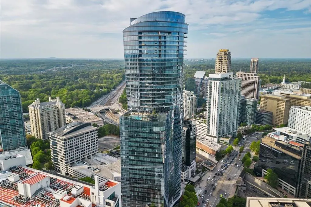 3344 Peachtree Road Ne Unit 3405, Atlanta, Georgia 30326, 2 Bedrooms Bedrooms, ,2 BathroomsBathrooms,Residential,For Sale,3344 Peachtree Road Ne Unit 3405,7588249