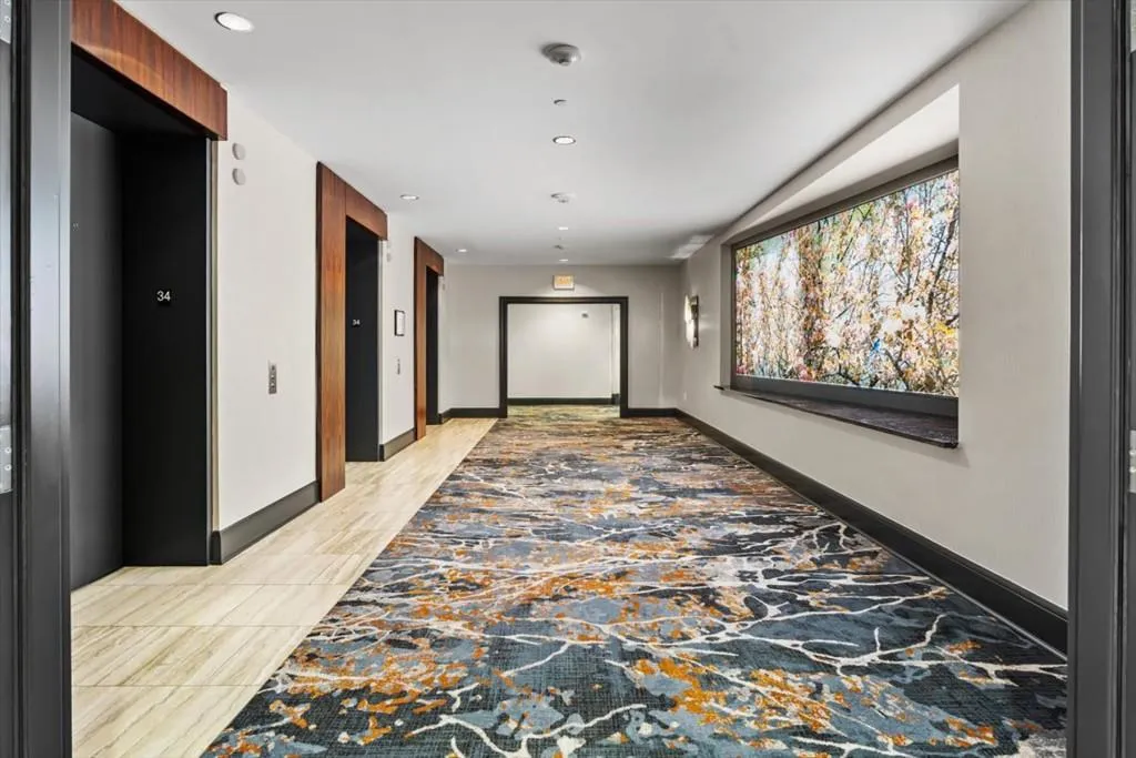 3344 Peachtree Road Ne Unit 3405, Atlanta, Georgia 30326, 2 Bedrooms Bedrooms, ,2 BathroomsBathrooms,Residential,For Sale,3344 Peachtree Road Ne Unit 3405,7588249