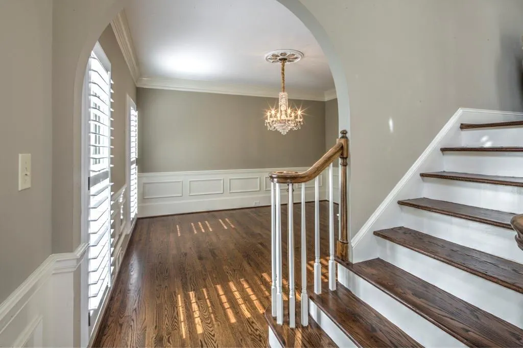 7450 Chestwick Court, Sandy Springs, Georgia 30350, 5 Bedrooms Bedrooms, ,4 BathroomsBathrooms,Residential,Sold,7450 Chestwick Court,5620135
