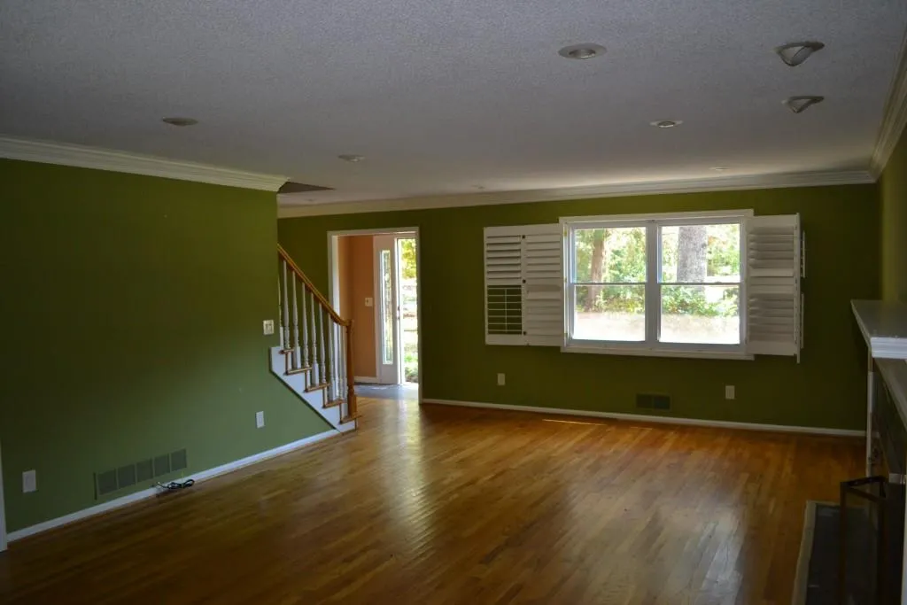 5010 Nesbit Ferry Lane, Atlanta, Georgia 30350, 3 Bedrooms Bedrooms, ,2 BathroomsBathrooms,Residential,Sold,5010 Nesbit Ferry Lane,5591514