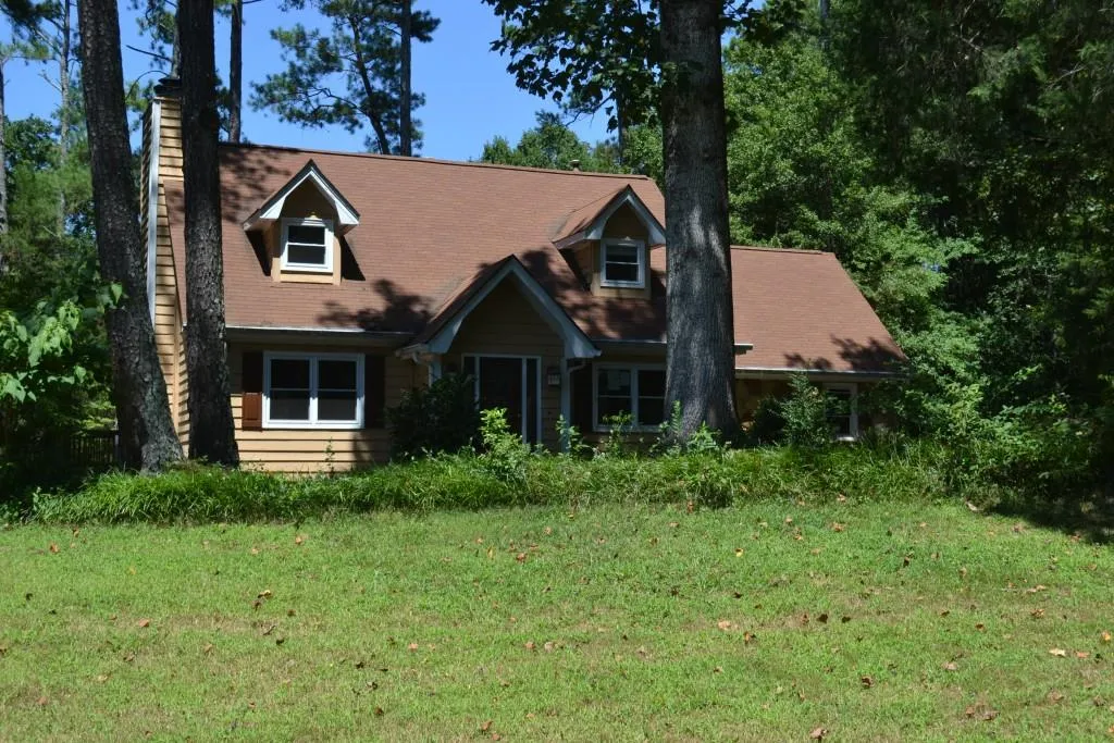 5010 Nesbit Ferry Lane, Atlanta, Georgia 30350, 3 Bedrooms Bedrooms, ,2 BathroomsBathrooms,Residential,Sold,5010 Nesbit Ferry Lane,5591514