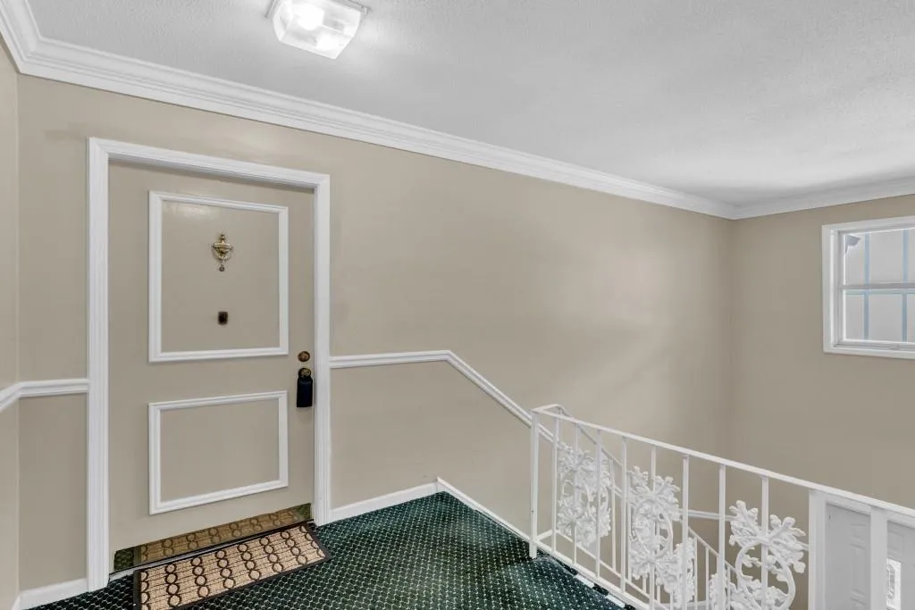 6851 Roswell Road Unit G-20, Sandy Springs, Georgia 30328, 3 Bedrooms Bedrooms, ,2 BathroomsBathrooms,Residential,Sold,6851 Roswell Road Unit G-20,7115893