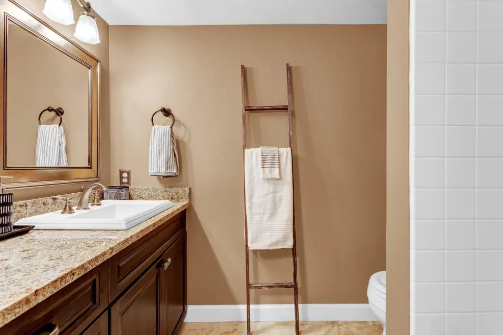 6851 Roswell Road Unit G-20, Sandy Springs, Georgia 30328, 3 Bedrooms Bedrooms, ,2 BathroomsBathrooms,Residential,Sold,6851 Roswell Road Unit G-20,7115893