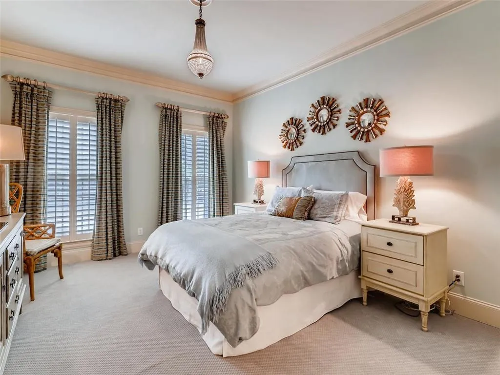 7861 Stratford Lane, Atlanta, Georgia 30350, 6 Bedrooms Bedrooms, ,6 BathroomsBathrooms,Residential,Sold,7861 Stratford Lane,6713381