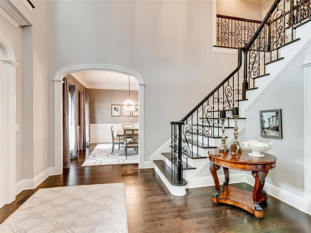 7861 Stratford Lane, Atlanta, Georgia 30350, 6 Bedrooms Bedrooms, ,6 BathroomsBathrooms,Residential,Sold,7861 Stratford Lane,6713381