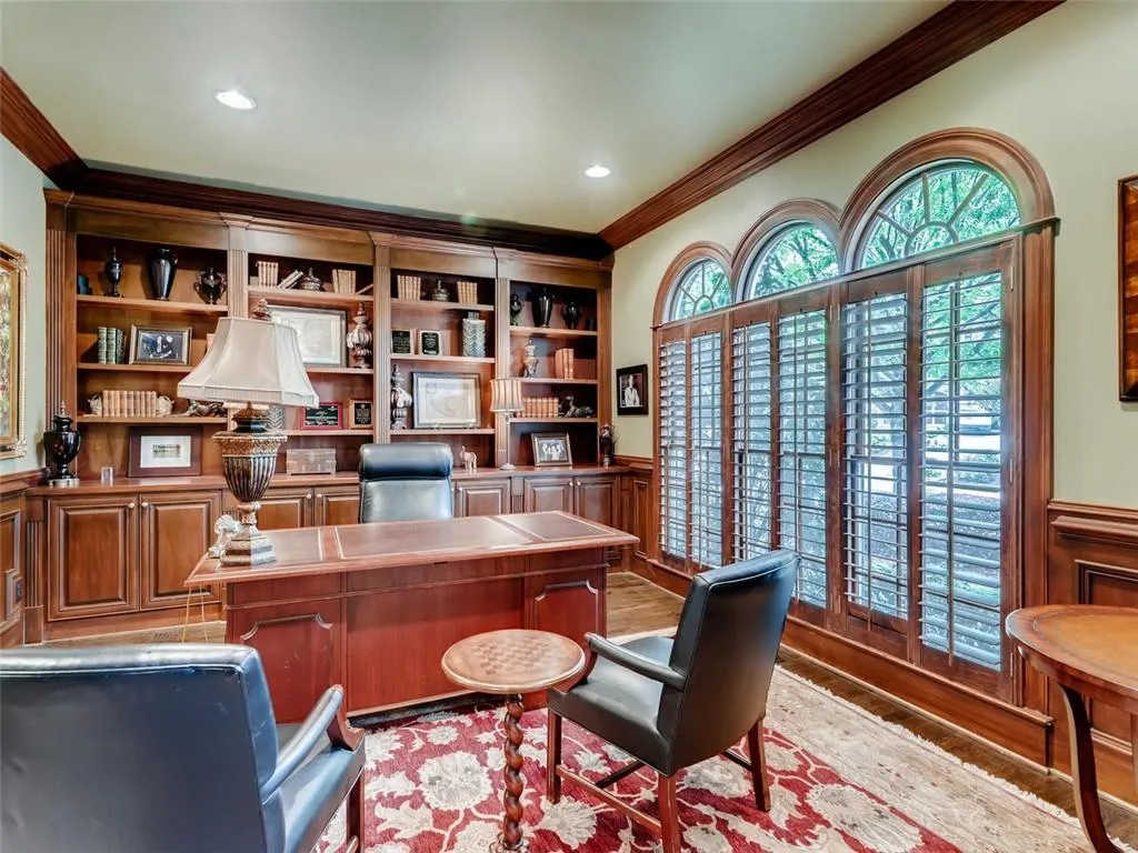 7861 Stratford Lane, Atlanta, Georgia 30350, 6 Bedrooms Bedrooms, ,6 BathroomsBathrooms,Residential,Sold,7861 Stratford Lane,6713381