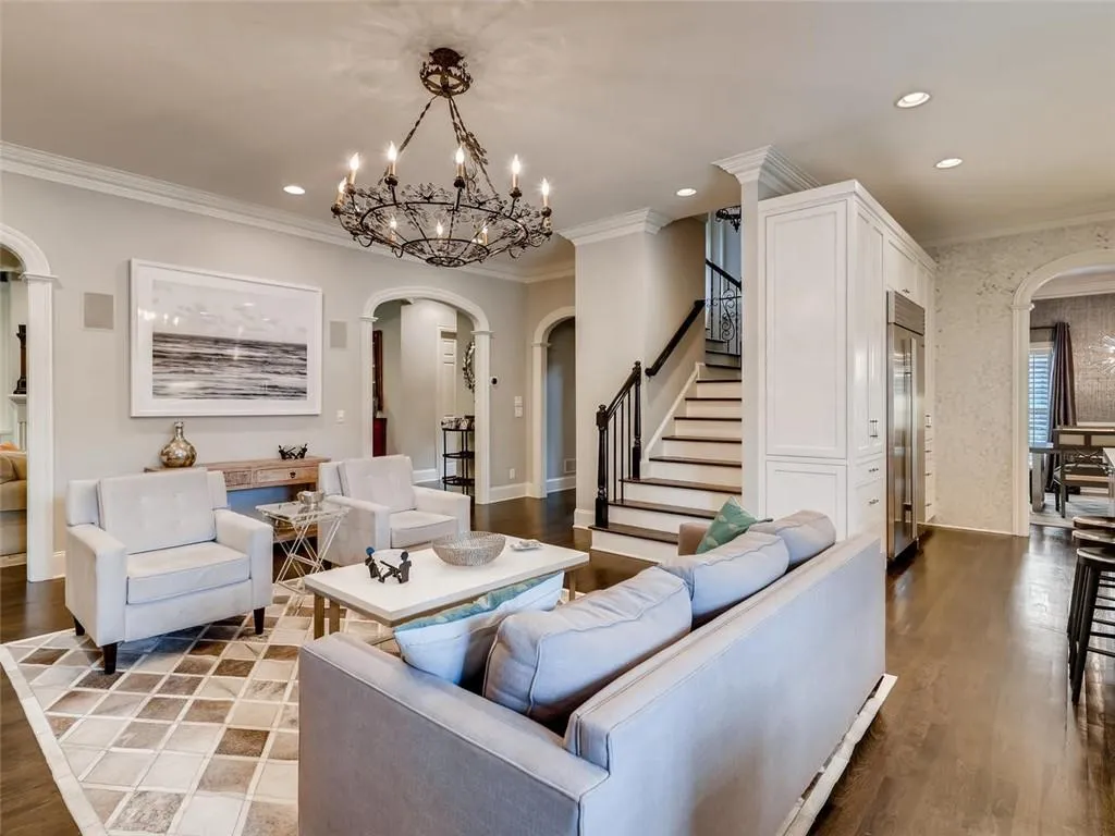 7861 Stratford Lane, Atlanta, Georgia 30350, 6 Bedrooms Bedrooms, ,6 BathroomsBathrooms,Residential,Sold,7861 Stratford Lane,6713381