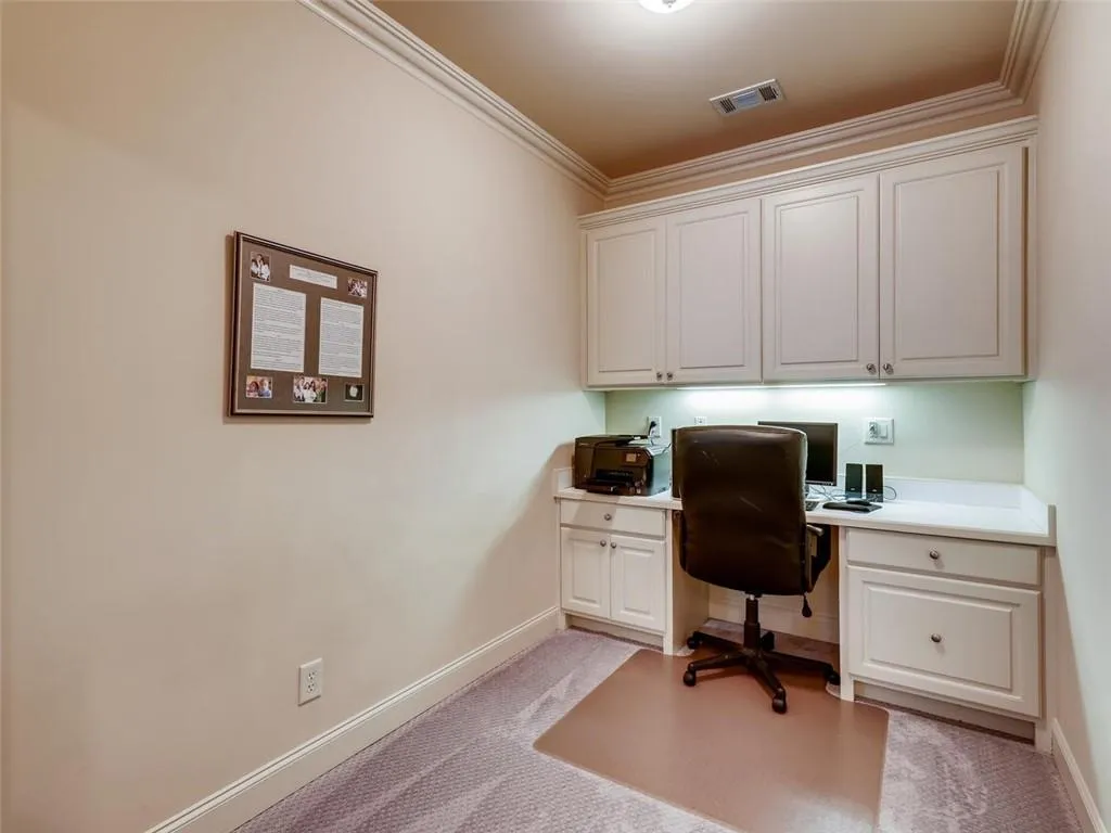 7861 Stratford Lane, Atlanta, Georgia 30350, 6 Bedrooms Bedrooms, ,6 BathroomsBathrooms,Residential,Sold,7861 Stratford Lane,6713381