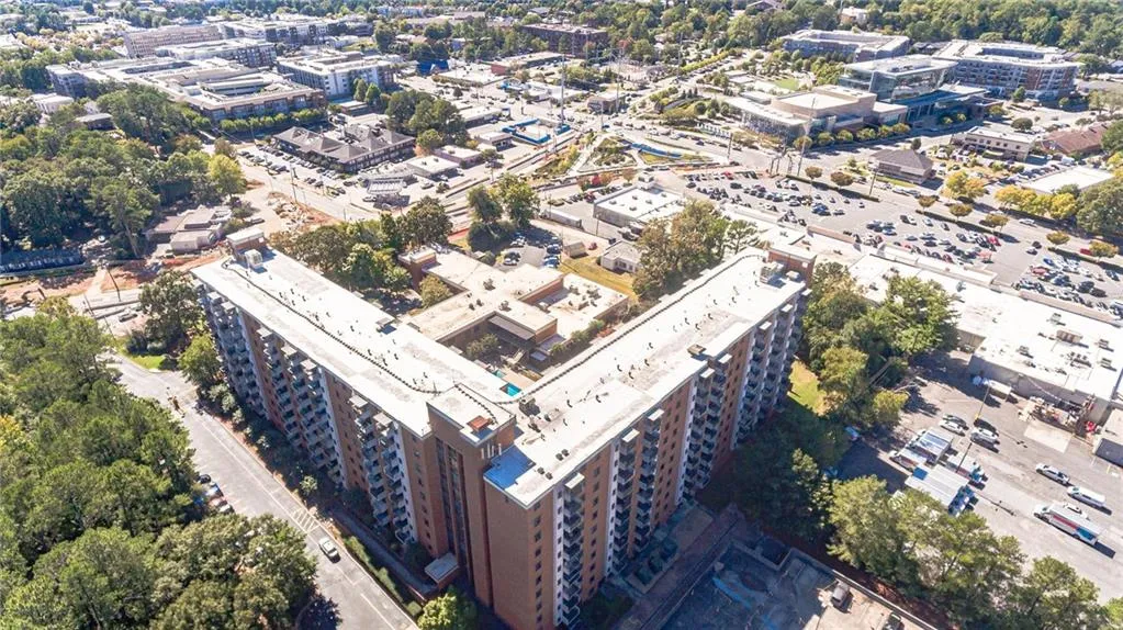 Birds eye view of property