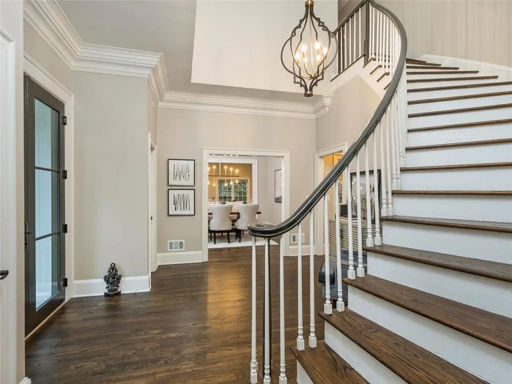 6105 River Chase Circle, Sandy Springs, Georgia 30328, 5 Bedrooms Bedrooms, ,5 BathroomsBathrooms,Residential,Sold,6105 River Chase Circle,6655632