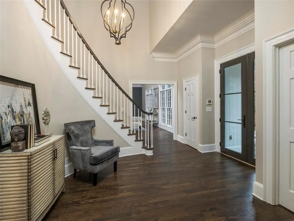6105 River Chase Circle, Sandy Springs, Georgia 30328, 5 Bedrooms Bedrooms, ,5 BathroomsBathrooms,Residential,Sold,6105 River Chase Circle,6655632