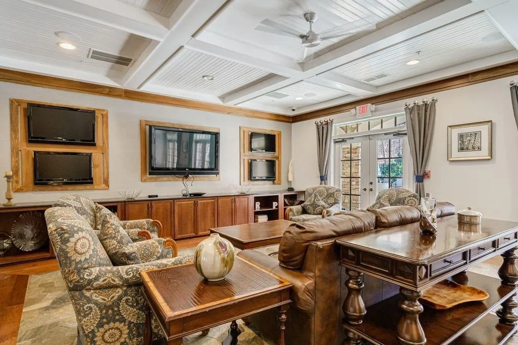 400 River Vista Drive Unit 44, Atlanta, Georgia 30339, 4 Bedrooms Bedrooms, ,4 BathroomsBathrooms,Residential,Sold,400 River Vista Drive Unit 44,6994321