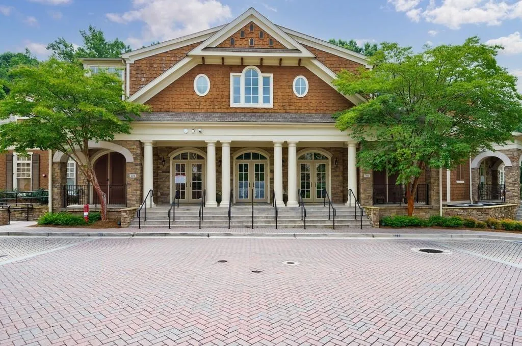 400 River Vista Drive Unit 44, Atlanta, Georgia 30339, 4 Bedrooms Bedrooms, ,4 BathroomsBathrooms,Residential,Sold,400 River Vista Drive Unit 44,6994321