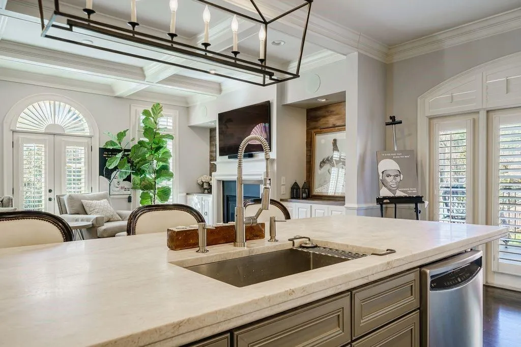 400 River Vista Drive Unit 44, Atlanta, Georgia 30339, 4 Bedrooms Bedrooms, ,4 BathroomsBathrooms,Residential,Sold,400 River Vista Drive Unit 44,6994321