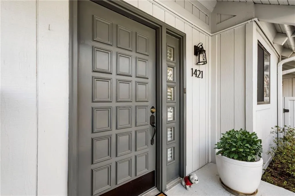 1421 N Druid Hills Road Ne, Atlanta, Georgia 30319, 2 Bedrooms Bedrooms, 0 ,2 BathroomsBathrooms,Residential,Sold,1421 N Druid Hills Road Ne,7723256