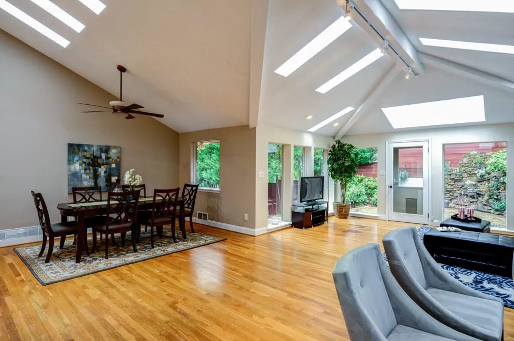 Separate dining area