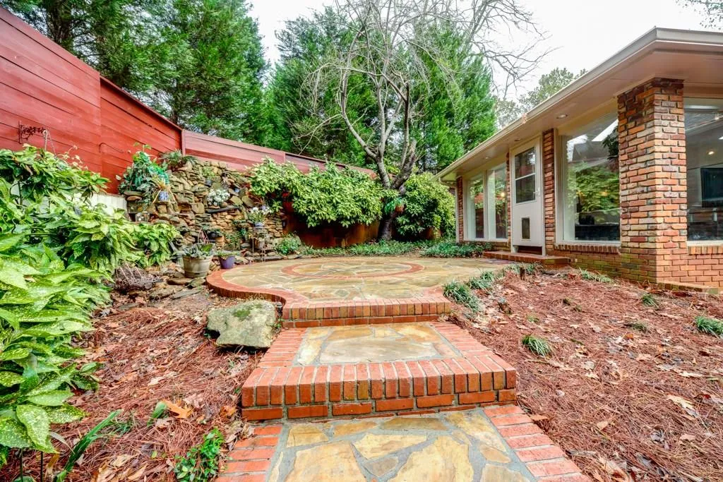 Exquisite outdoor patio with beautifully private scenery