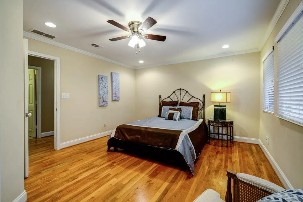 Secondary bedroom on main