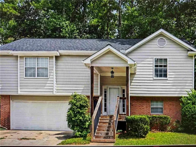 2102 Sandtree Court, Atlanta, Georgia 30331